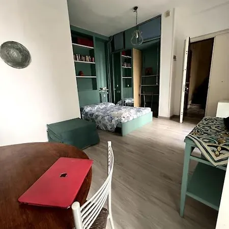 Cozy Near The Vatican شقة